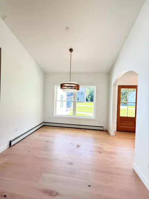 Dining - 3 Walker Dr #101, Saco, ME 04072 photo 1 of 1