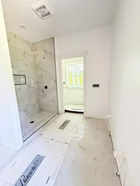 Bath - 3 Walker Dr #101, Saco, ME 04072 photo 3 of 3