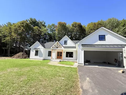 Exterior - 3 Walker Dr #101, Saco, ME 04072 photo 2 of 5