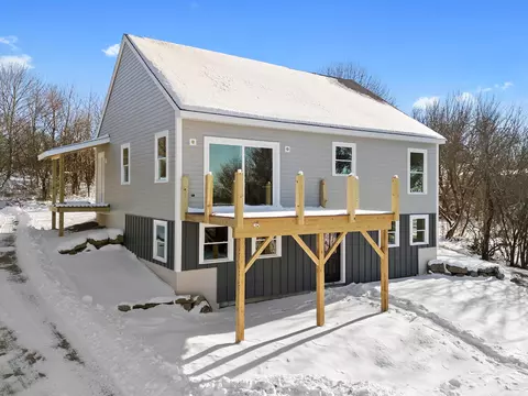 331 Limerock St, Rockland, ME 04841