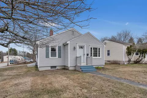 1733 Forest Ave, Portland, ME 04103