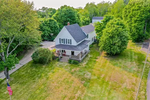 304 N Main Rd N, Hampden, ME 04444