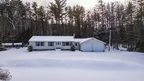 1398 North Rd, Gilead, ME 04217
