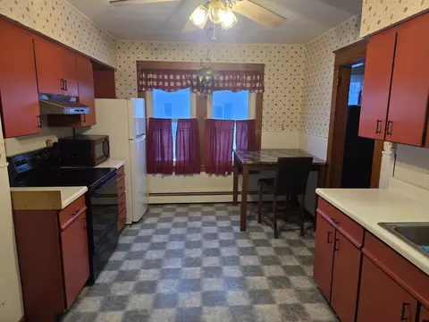 Kitchen - 90 Bates St, Millinocket, ME 04462 photo 1 of 5