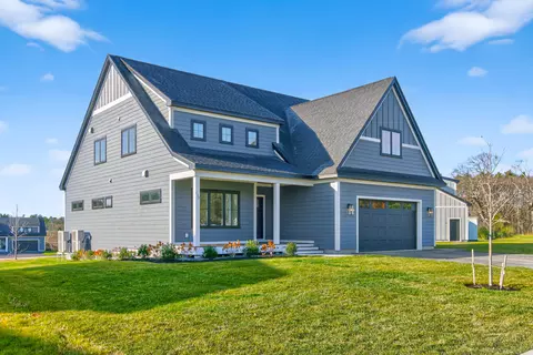 134 Owls Nest Rd, Portland, ME 04102