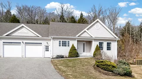 24 Hazel Ln #24, North Yarmouth, ME 04097