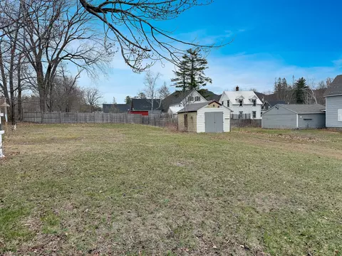 Exterior - 40 Pine St, Dixfield, ME 04224 photo 7 of 13