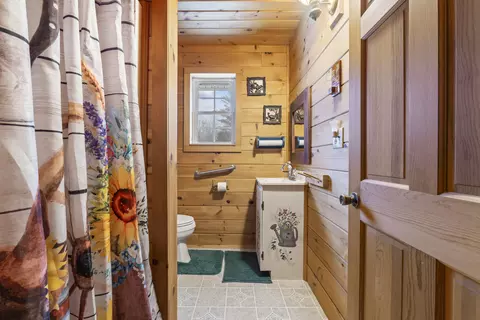 Bath - 25 Old Bingham Rd, Solon, ME 04979 photo 1 of 4