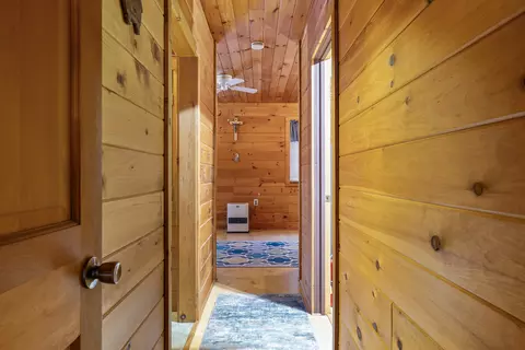 Entry Way - 25 Old Bingham Rd, Solon, ME 04979 photo 3 of 6