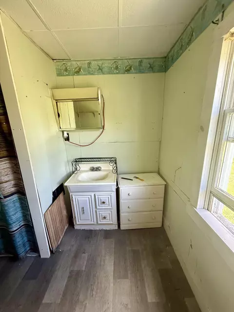 Bath - 6 Case Dr, Lubec, ME 04652 photo 2 of 2