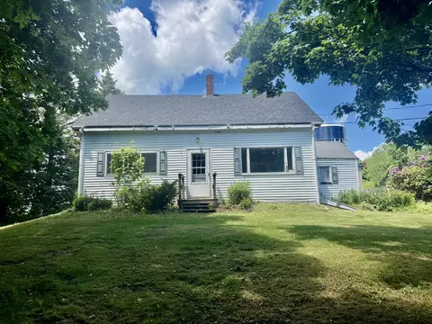 6 Case Dr, Lubec, ME 04652
