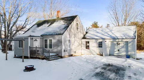 398 Manchester Rd, Belgrade, ME 04917