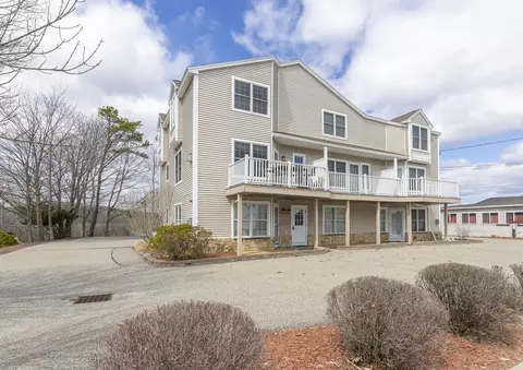 106 E Grand Ave #3, Old Orchard Beach, ME 04064