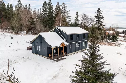 17 Moose Ridge Rd, Rangeley, ME 04970