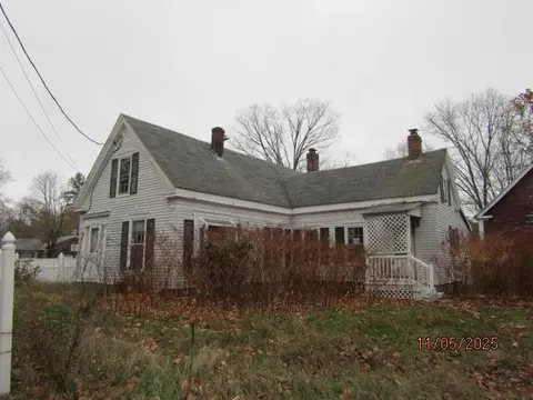 288 Shaker Rd, Gray, ME 04039
