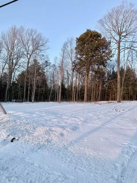 254 Woodland Ave, Old Town, ME 04468