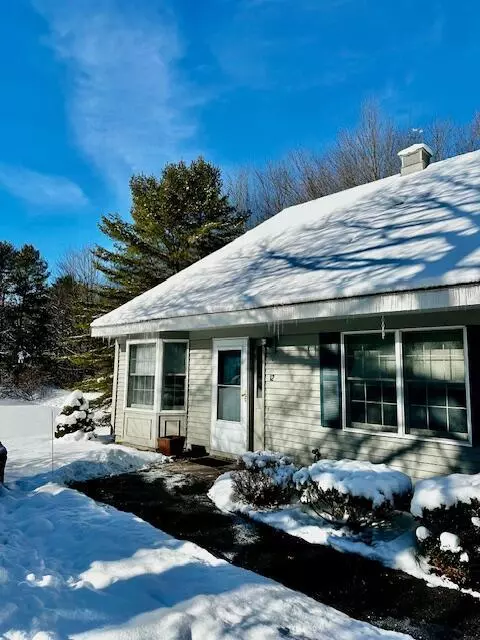 12 Cresfield Ter #4306, Portland, ME 04103