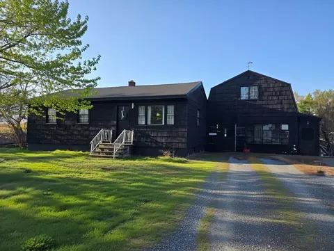 341 River Rd, Orrington, ME 04474