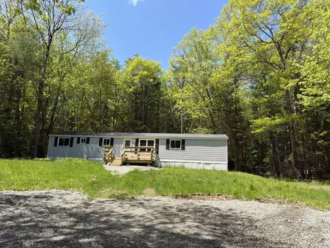 84 Willow Ln, Wiscasset, ME 04578
