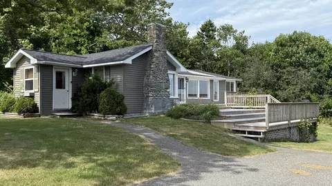46 S Lubec Rd, Lubec, ME 04652