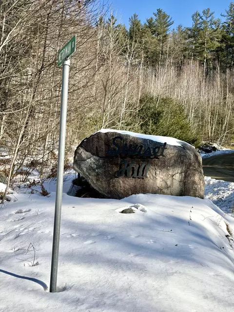 10 Merriman Dr #10, Bethel, ME 04217