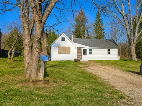 17 Fremonts Cor, Sullivan, ME 04664