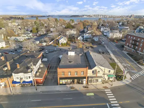 671-675 Forest Ave, Portland, ME 04103