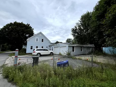 50 Dyer St, South Portland, ME 04106