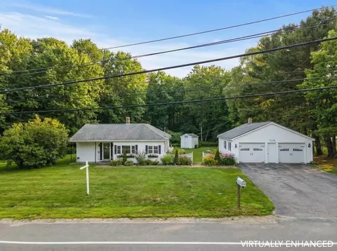 737 Commercial St, Rockport, ME 04856