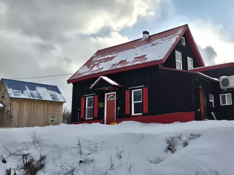 224 Sewall St, Island Falls, ME 04747