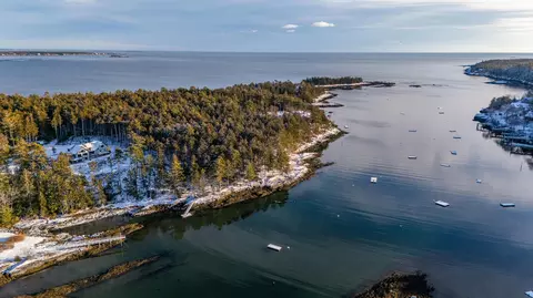 47 Snowman Ln, Georgetown, ME 04548