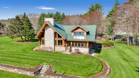 13 Federal St, Alfred, ME 04002