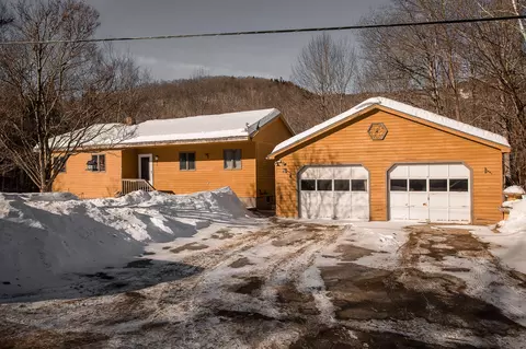258 Isthmus Rd, Rumford, ME 04276