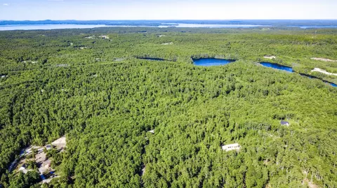 421 Middle Rd, Standish, ME 04085