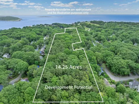 00000 Shore Rd, Cape Elizabeth, ME 04107