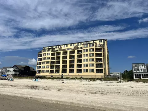 191 E Grand Ave #305, Old Orchard Beach, ME 04064