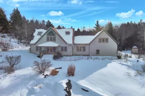 63 Raccoon, Cushing, ME 04563