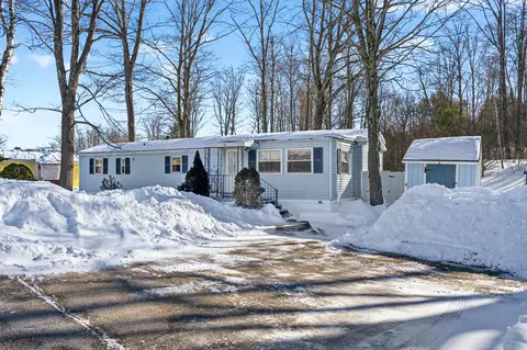 59 Sandalwood Cir, Kittery, ME 03904