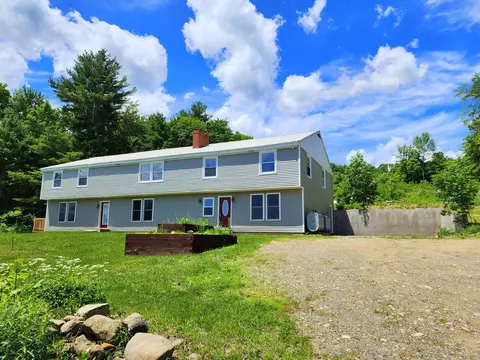 916 Orchard Dr, Wilton, ME 04294