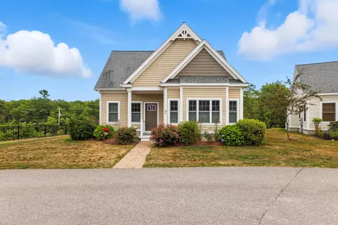 17 Adams Ln #1, Arundel, ME 04046