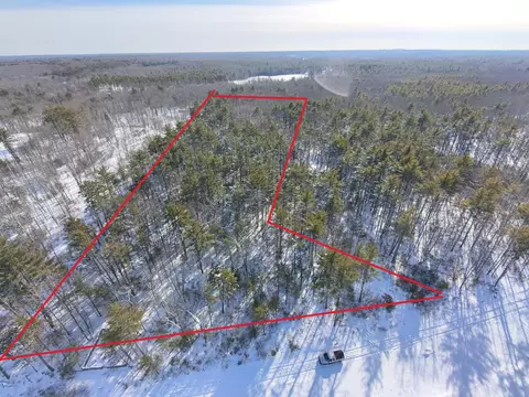 2 New Rd, Lyman, ME 04002