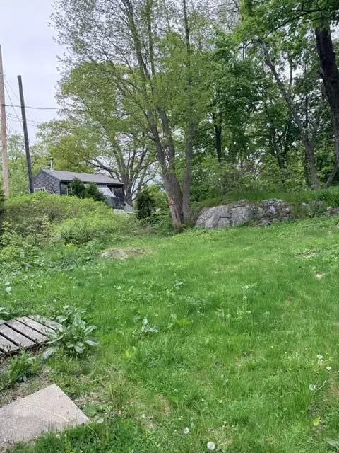 Exterior - 113 Dummer St, Bath, ME 04530 photo 4 of 5