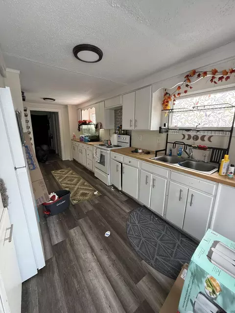 Kitchen - 113 Dummer St, Bath, ME 04530 photo 2 of 4