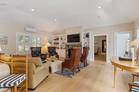 Living - 67 Cherry Ln, Ogunquit, ME 03907 photo 1 of 3