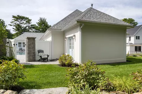 Exterior - 67 Cherry Ln, Ogunquit, ME 03907 photo 10 of 14