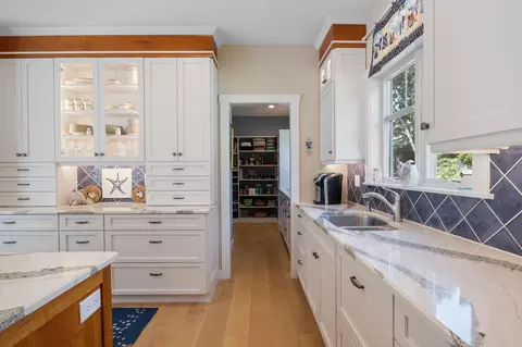Kitchen - 67 Cherry Ln, Ogunquit, ME 03907 photo 3 of 5