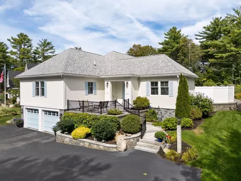 Exterior - 67 Cherry Ln, Ogunquit, ME 03907 photo 1 of 14