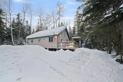 5 Pine Ln, Dallas Plt, ME 04970