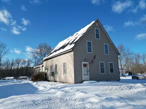 486 Main St, Lincoln, ME 04457