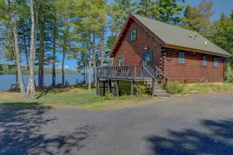 106 N Birch St, Greenville, ME 04441